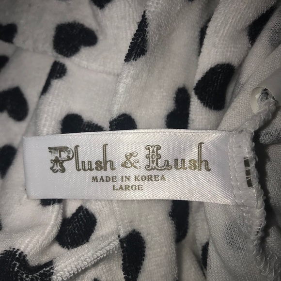 Plush&Lush white Terry cloth dress w/heart design - Picture 2 of 7
